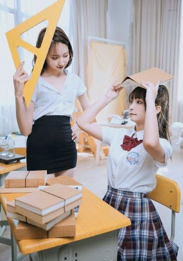 欧美大波浪vlog视频_BD英语电影全集观看