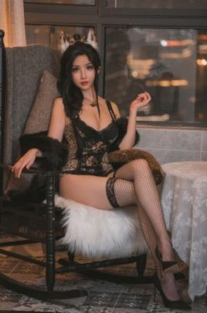 欧美美女用自慰棒_最近手机在线观看