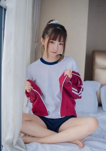 草莓榴莲向日葵十八岁全微糖_1080P超清在线观看