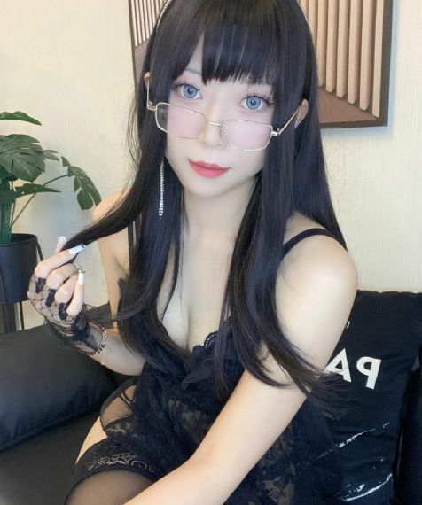 欧美皮衣美女图片大全_4K完整在线观看