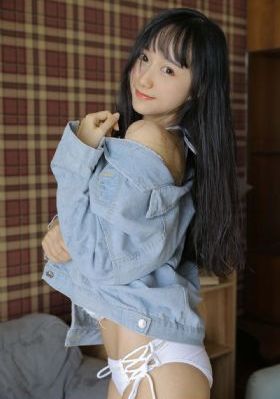 国产女厕撒尿一区二区_迅雷下载电影