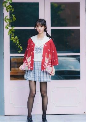 欧美小萝莉写真视频_1080P在线手机播放